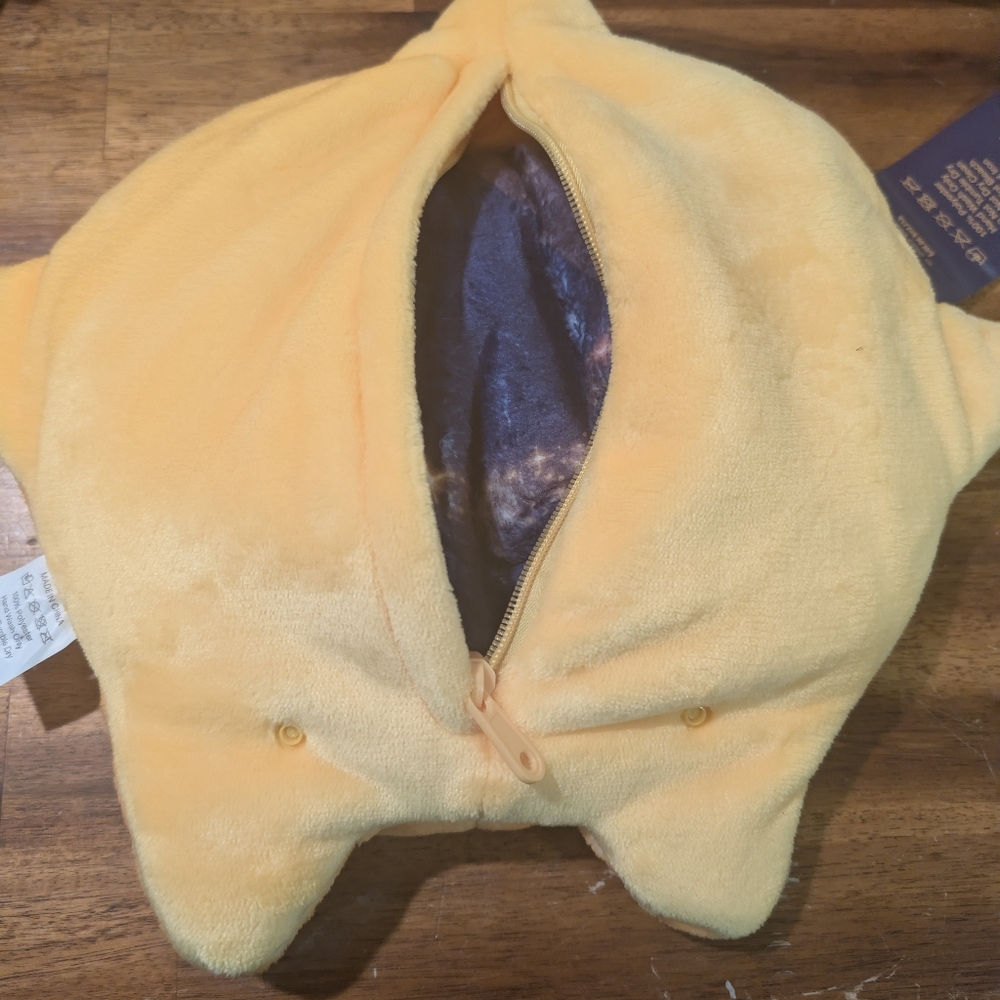 Disney Wish Star Pillow Blanket Theater Merchandise  Kids NWT - Picture 8 of 9